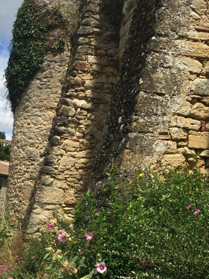 Chambres d'hôtes Art et Remparts La Réole Exterior foto